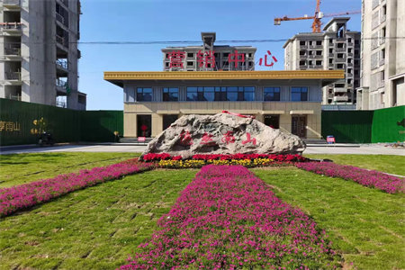 泰安市西湖高铁附近，精装修，3室2厅2卫